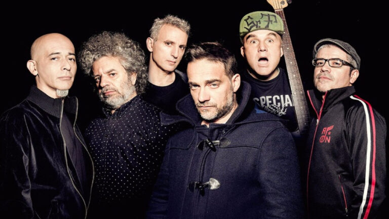 Los Fabulosos Cadillacs (Grupo Musical)