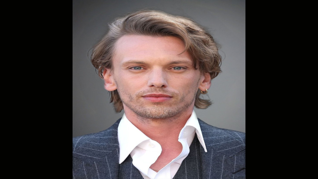 Jamie Campbell Bower (Actor)