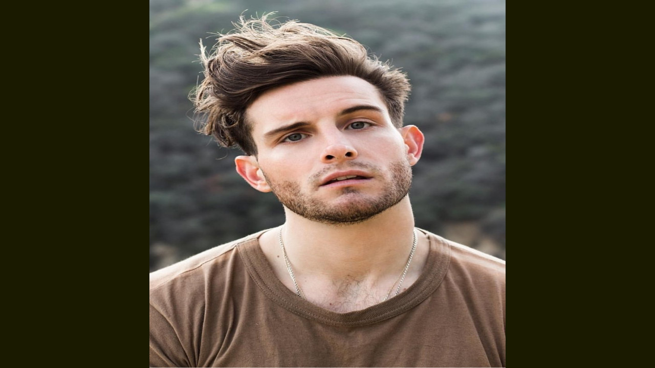 Nico Tortorella (Profesional)