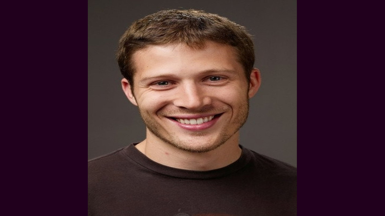 Zach Gilford (Actor)