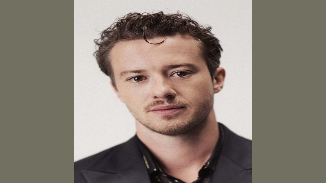 Joseph Quinn (Actor)