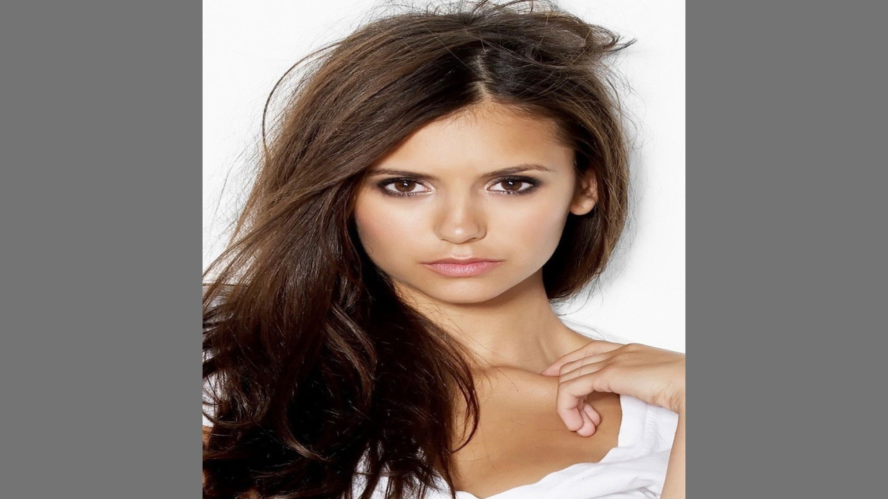 Nina Dobrev | Actriz de Comedia, Drama y Animación