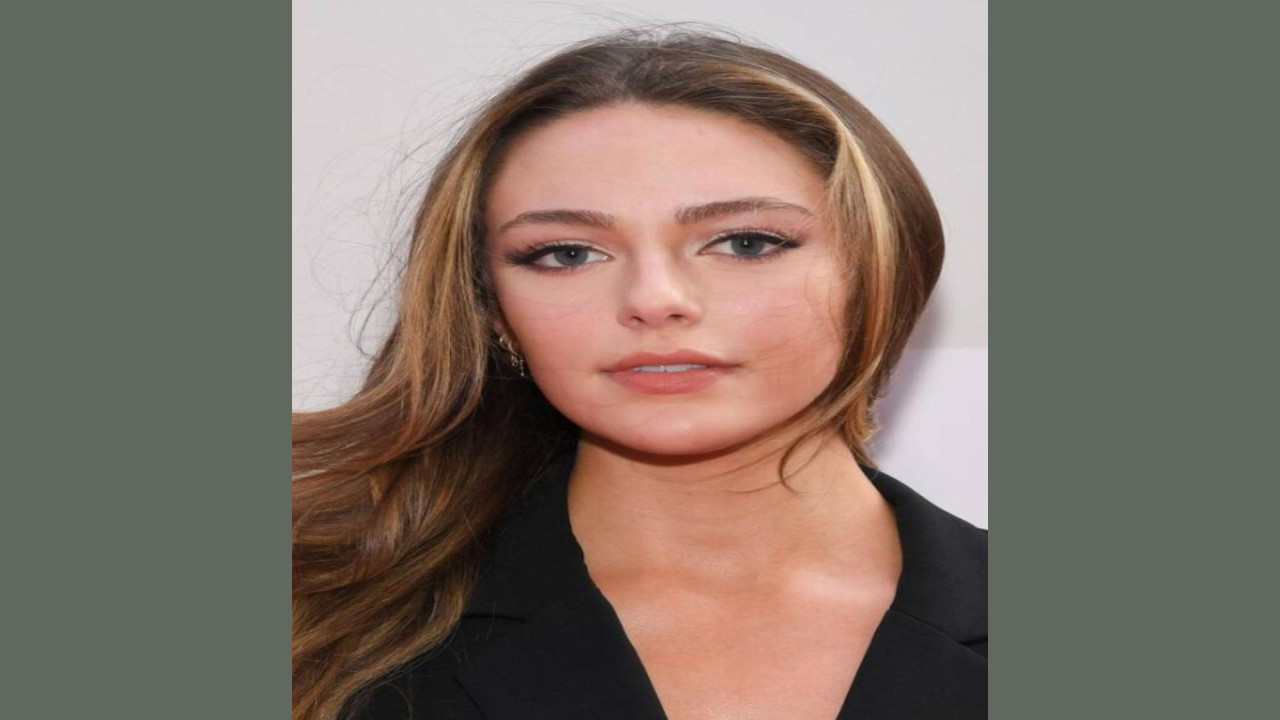 Danielle Rose Russell (Actriz)