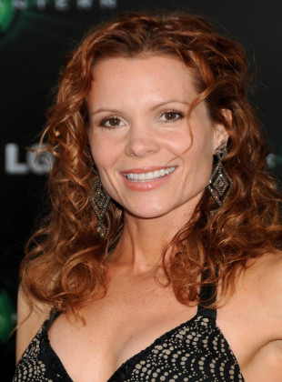 Robyn Lively (Actriz)