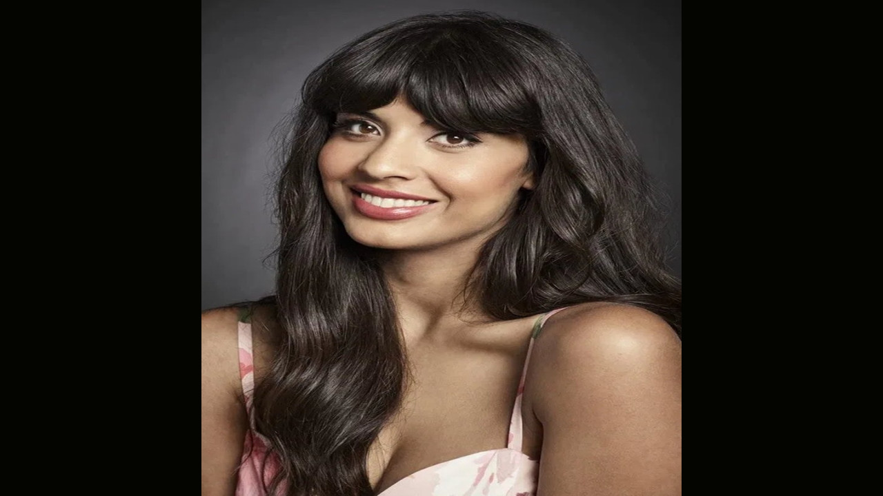 Jameela Jamil (Actriz)