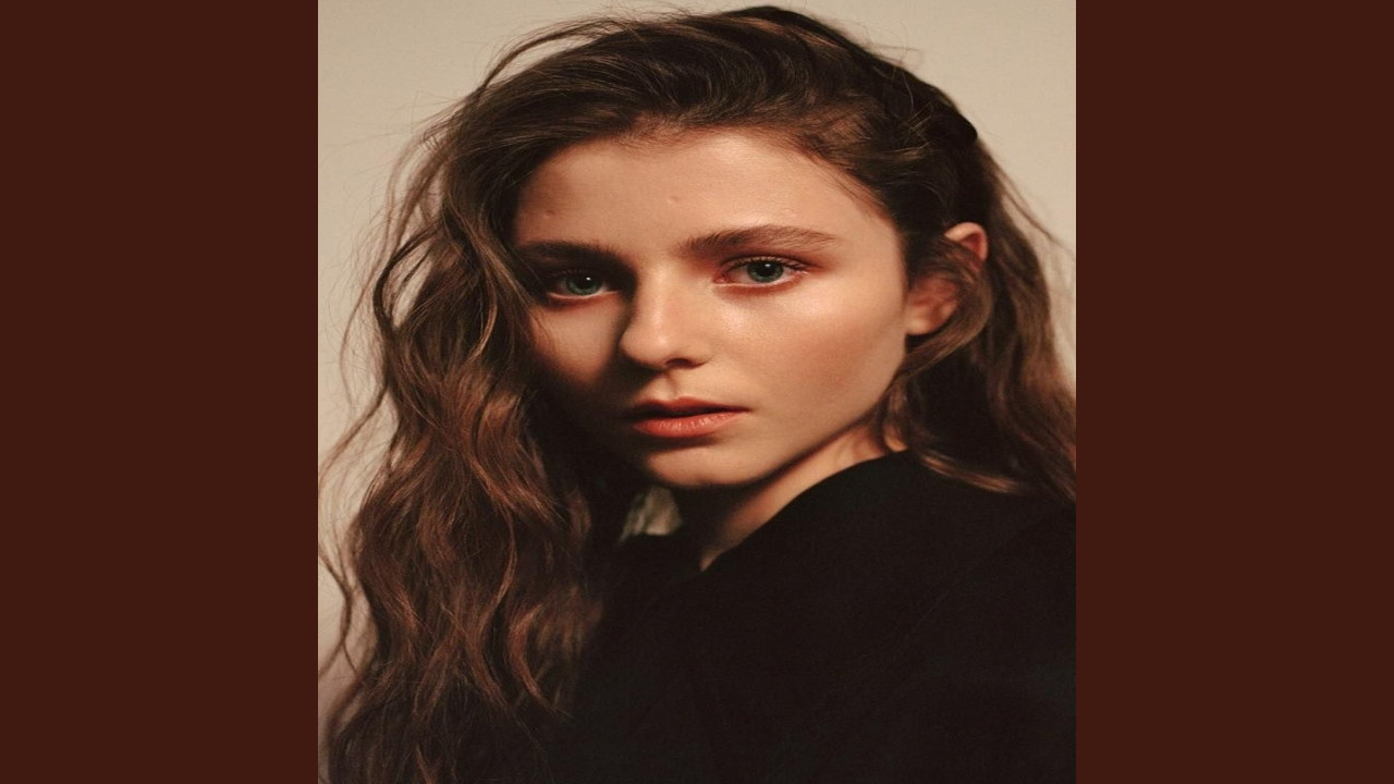 Thomasin McKenzie (Actriz)