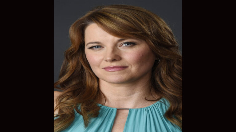 Lucy Lawless (Actriz)