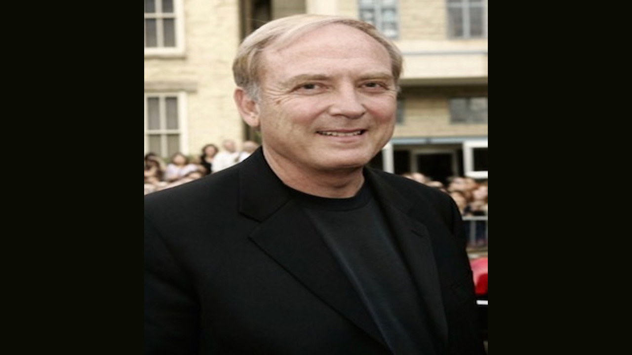 James Keach | Intérprete Estadounidense con trayectoria en Drama, Crimen y Acción