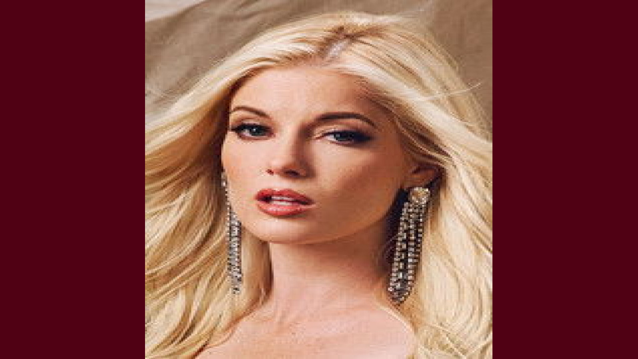 Charlotte Stokely (Actriz)