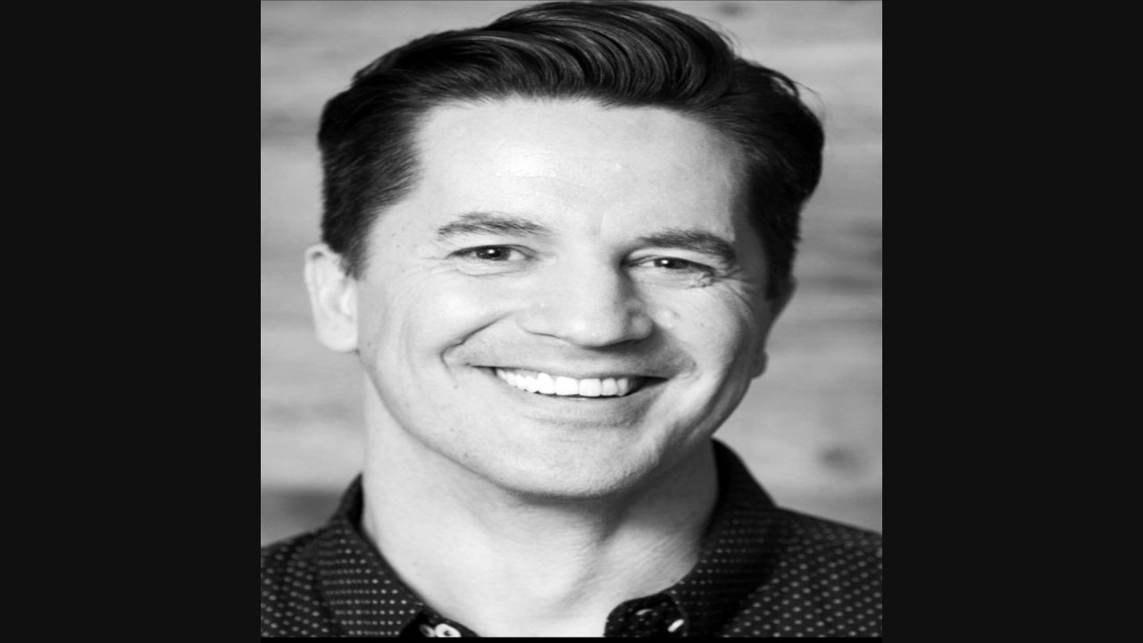 Chris Bacon | Compositor de Estados Unidos con Melodías para Cine y Series