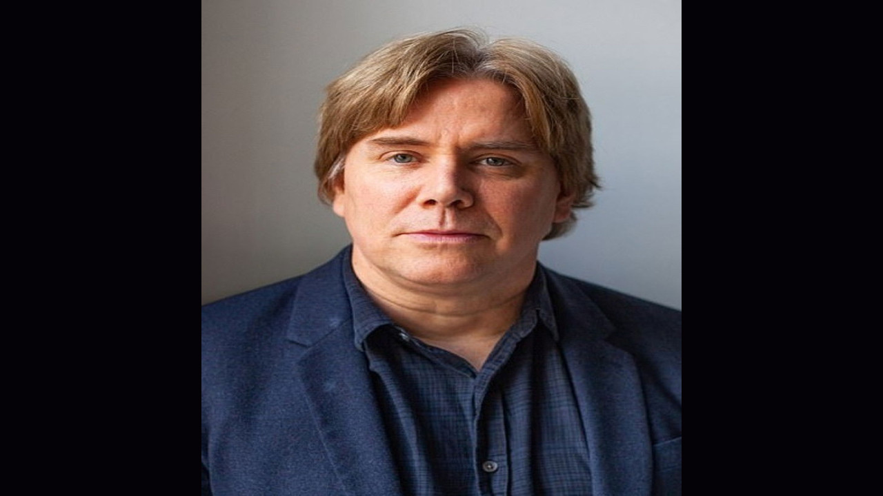 Stephen Chbosky | Escritor Estadounidense Conocido por Drama, Familiar y Romance