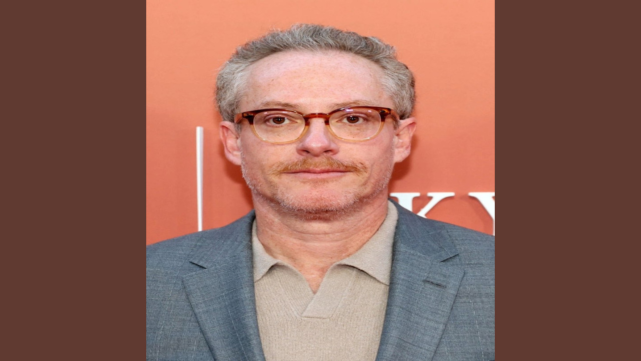 Paul Wernick | Guionista de Canadá de Gran Éxito por Sus Trabajos en Cine y Televisión