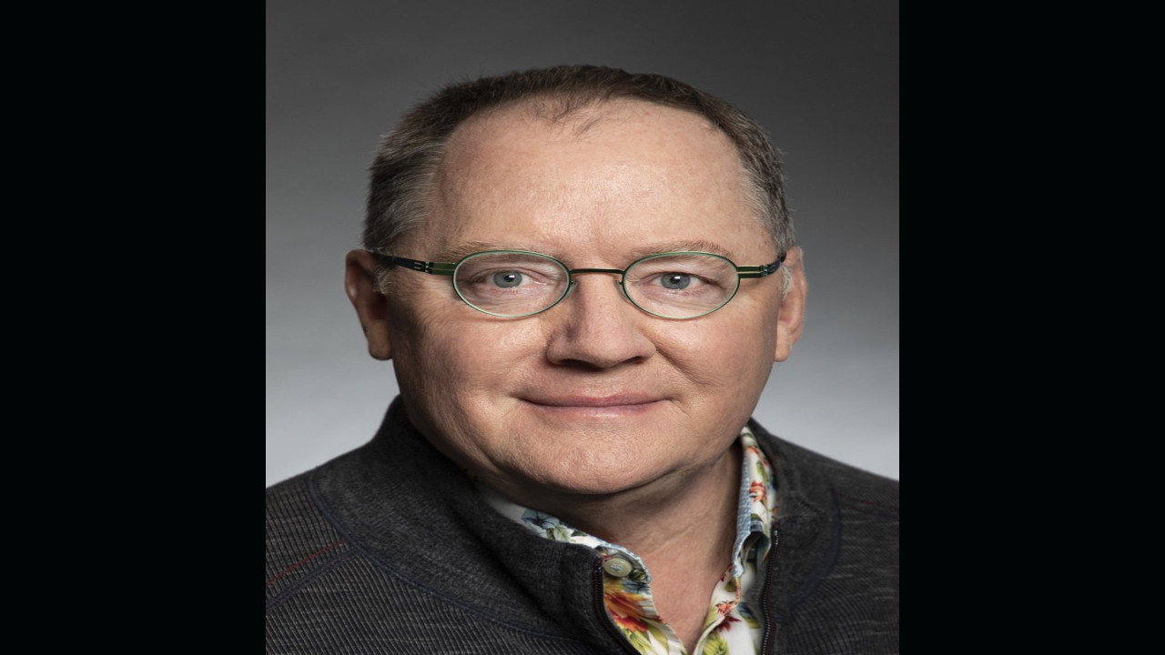 John Lasseter (Productor)