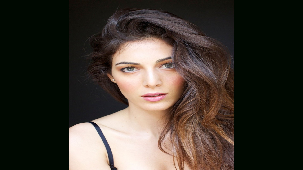 Razane Jammal (Actriz) Razane Jammal (Actriz)