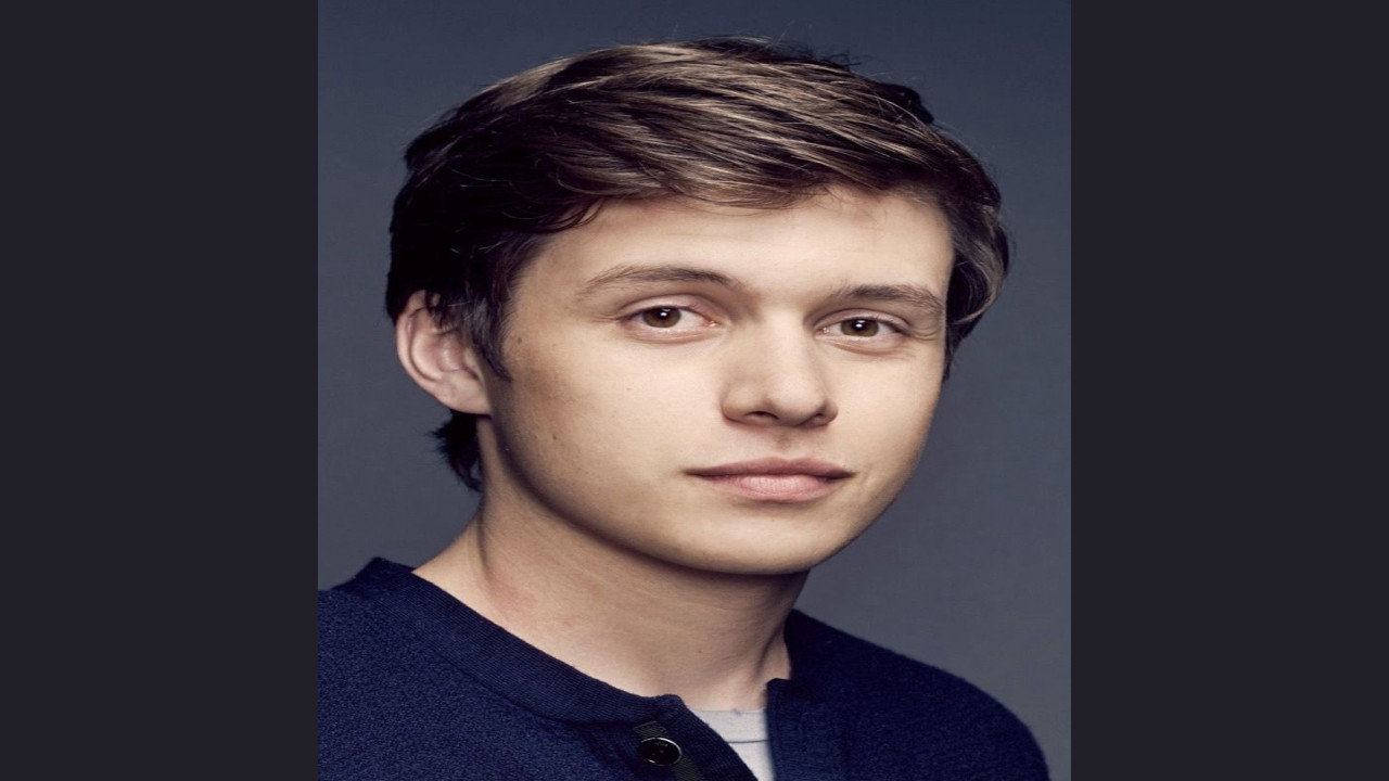 Nick Robinson (Actor) Nick Robinson (Actor)