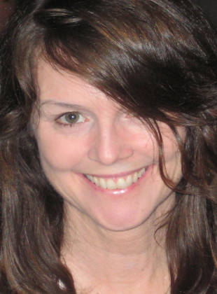 Sherri Stoner (Actriz) Sherri Stoner (Actriz)