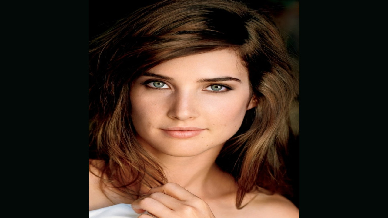 Cobie Smulders (Actriz)