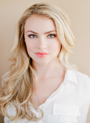 Amanda Schull (Actriz)