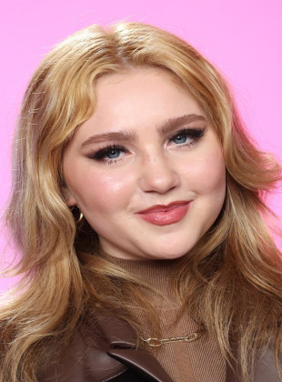 Ella Anderson (Actriz)