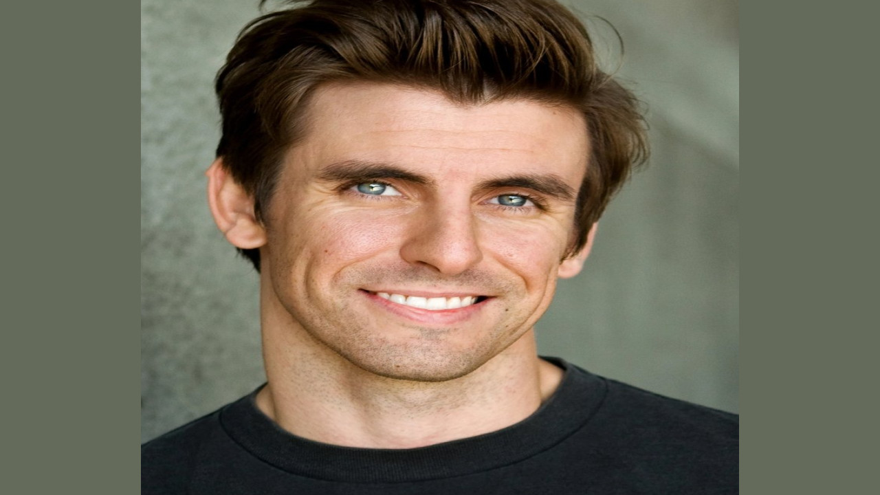 Cooper Barnes (Actor) Cooper Barnes (Actor)