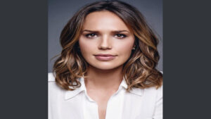 Arielle Kebbel (Presentadora)