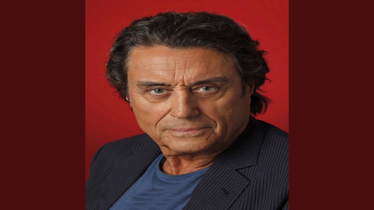 Ian McShane (Presentador) Ian McShane (Presentador)