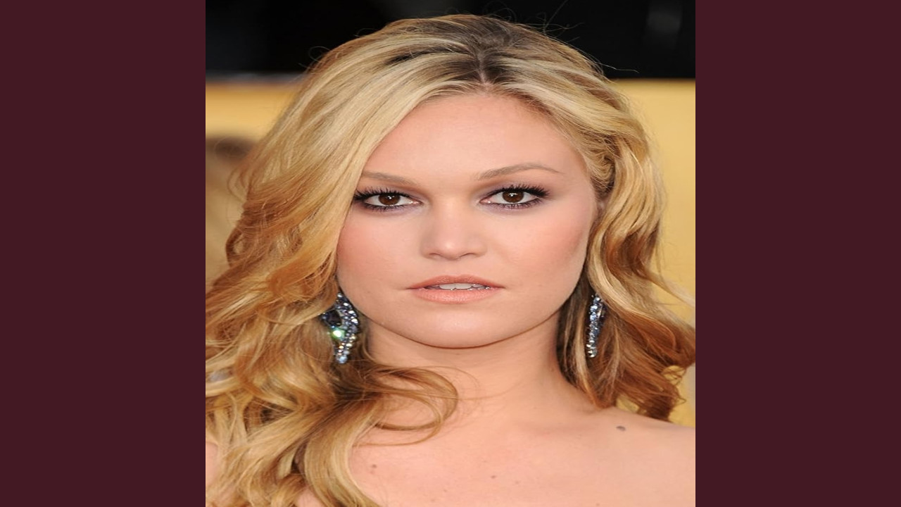 Julia Stiles | Conductora Televisiva Estadounidense con trayectoria en Comedia, Drama y Thriller