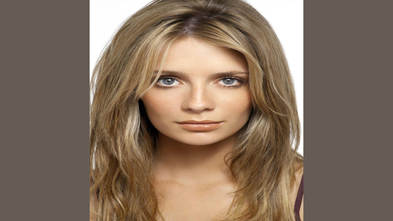 Mischa Barton (Presentadora) Mischa Barton (Presentadora)