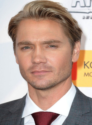 Chad Michael Murray (Presentador)