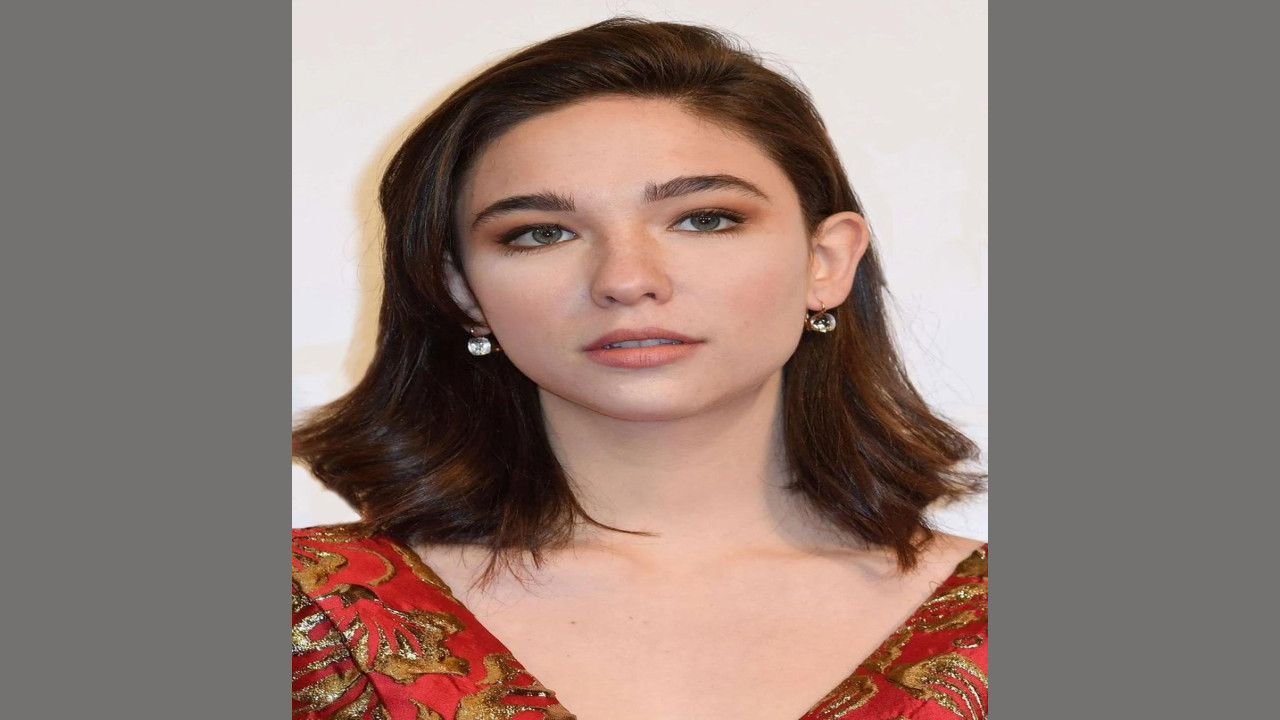 Matilda De Angelis (Presentadora) Matilda De Angelis (Presentadora)