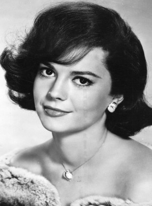 Natalie Wood (Presentadora)
