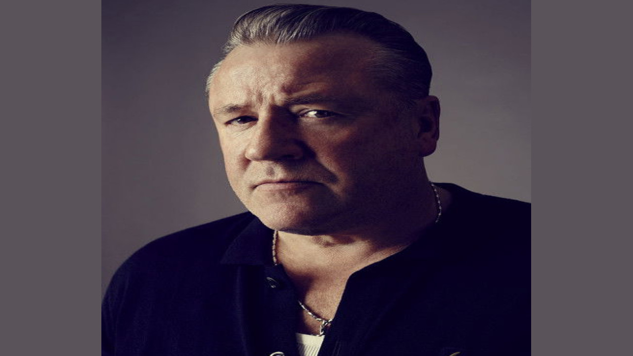 Ray Winstone (Presentador) Ray Winstone (Presentador)