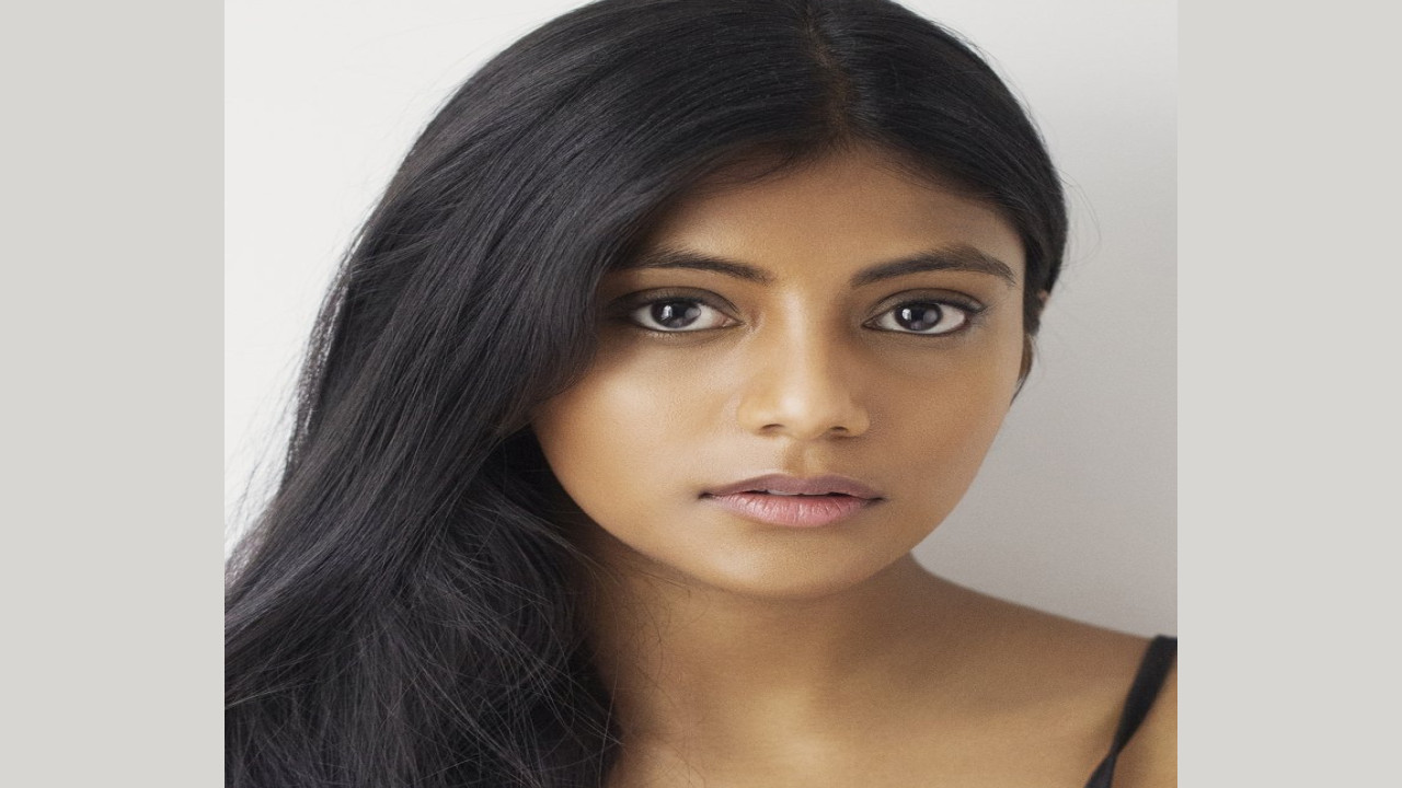 Charithra Chandran (Actriz)