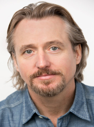 Linus Roache (Actor)