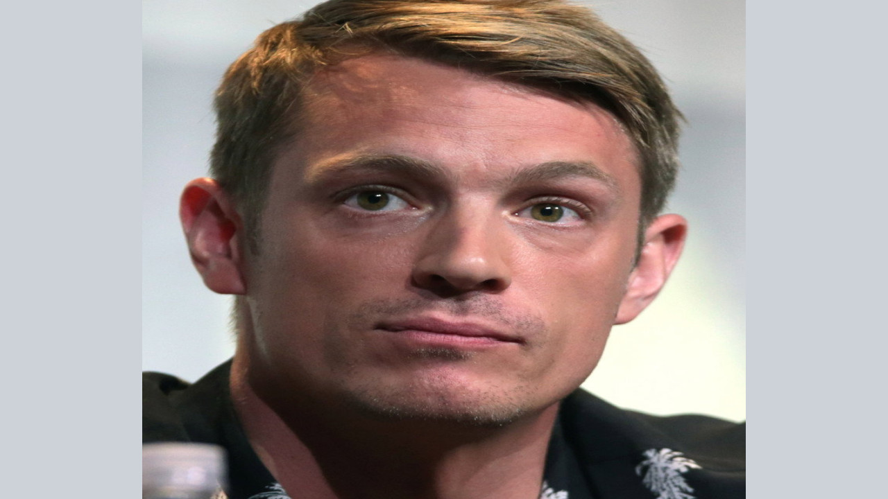 Joel Kinnaman (Actor)