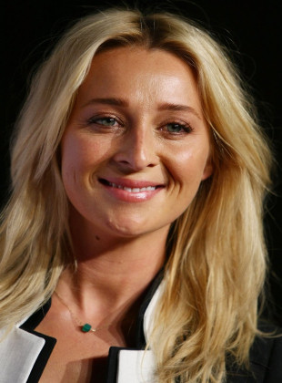 Asher Keddie (Actriz)