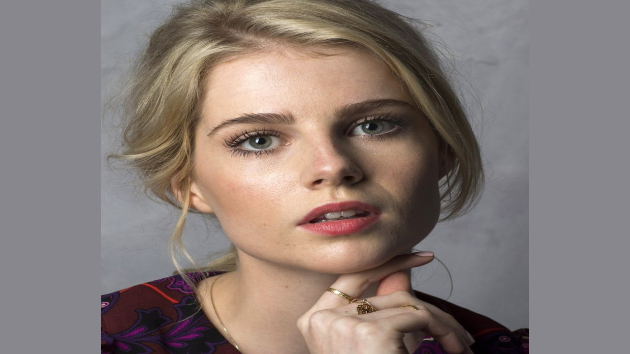 Lucy Boynton (Actriz)