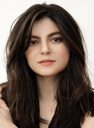 Monica Barbaro (Actriz)