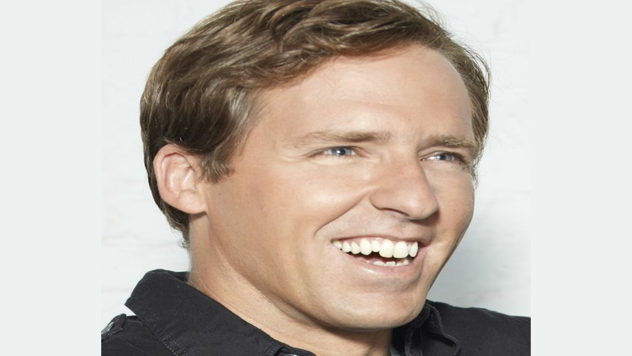 Nat Faxon (Actor)