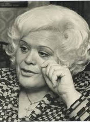 Maria Antonietta Beluzzi (Actriz)