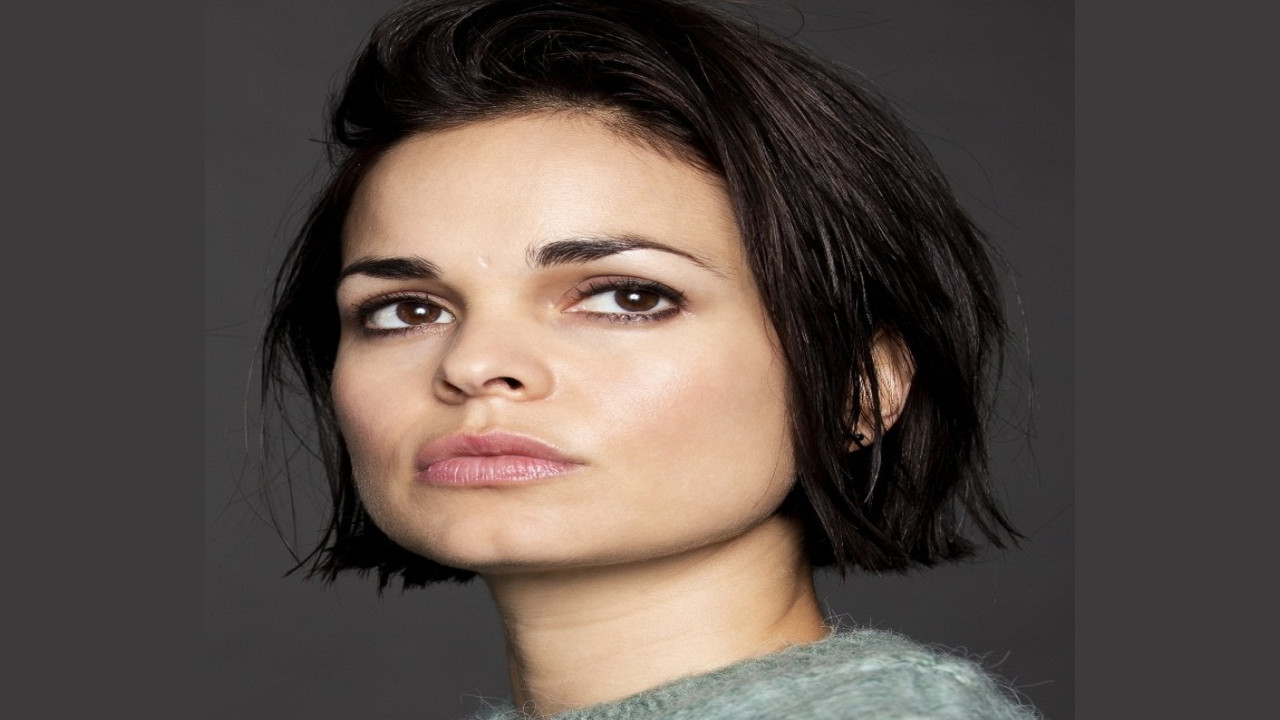Lina Esco (Actriz)