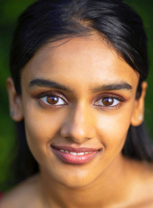 Shabana Azeez (Actriz)