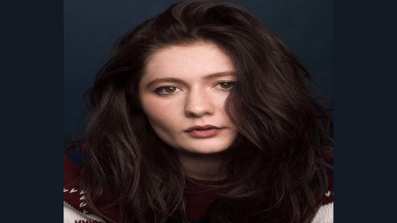 Emma Kenney (Actriz)