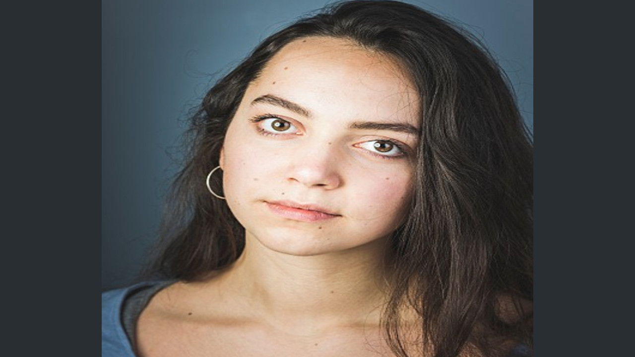 Maeve Courtier-Lilley (Actriz)