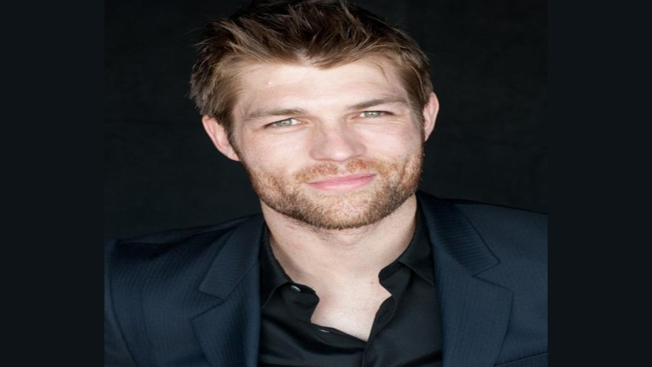 Liam McIntyre (Actor)