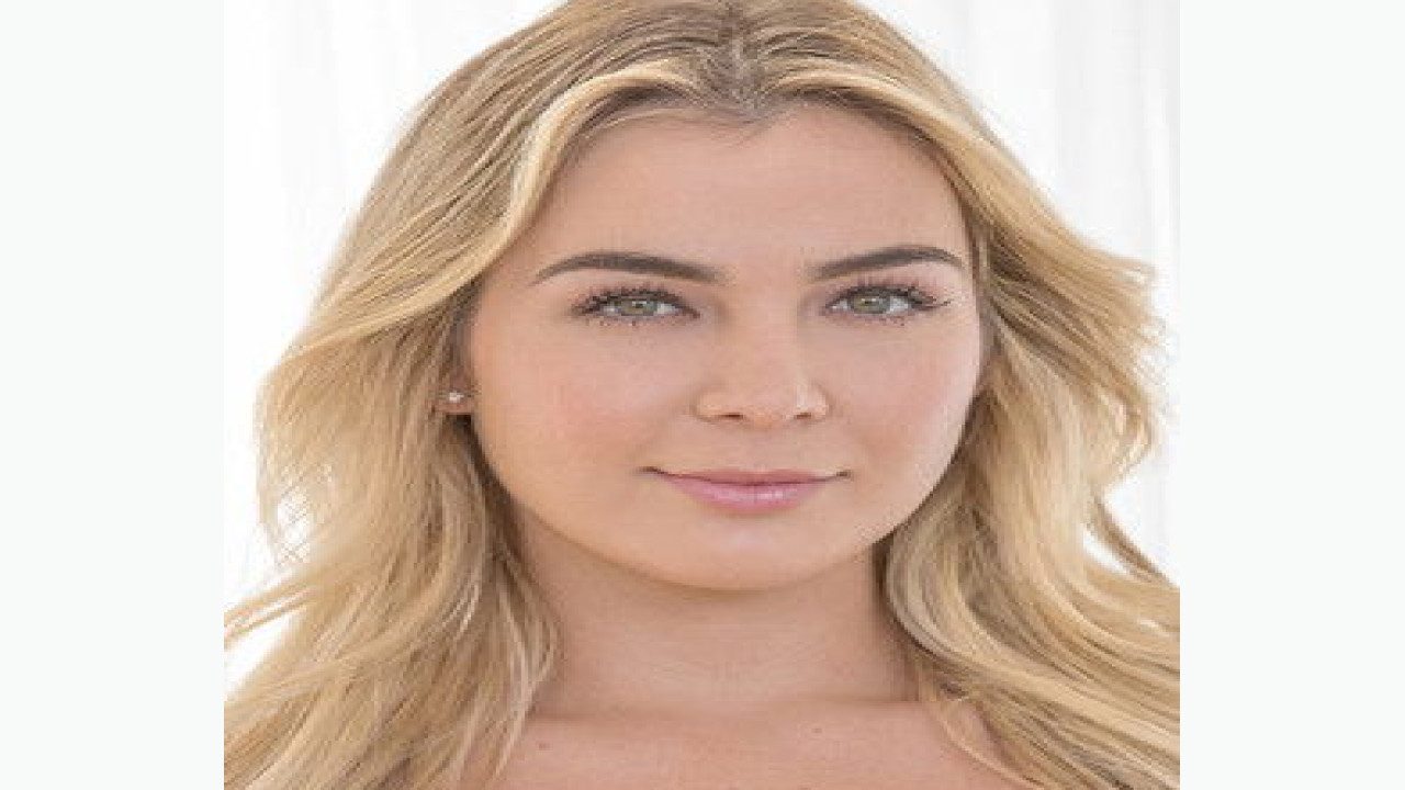 Blair Williams (Actriz)