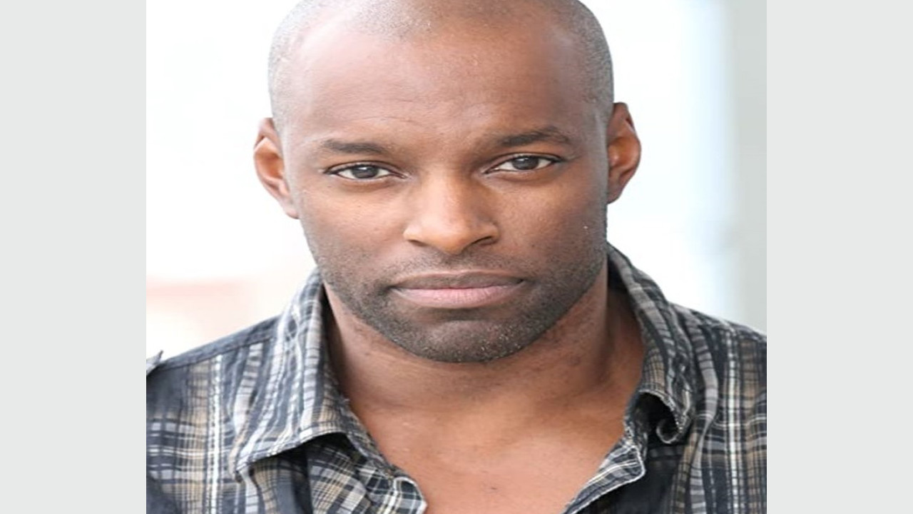 Colin Lawrence (Actor)