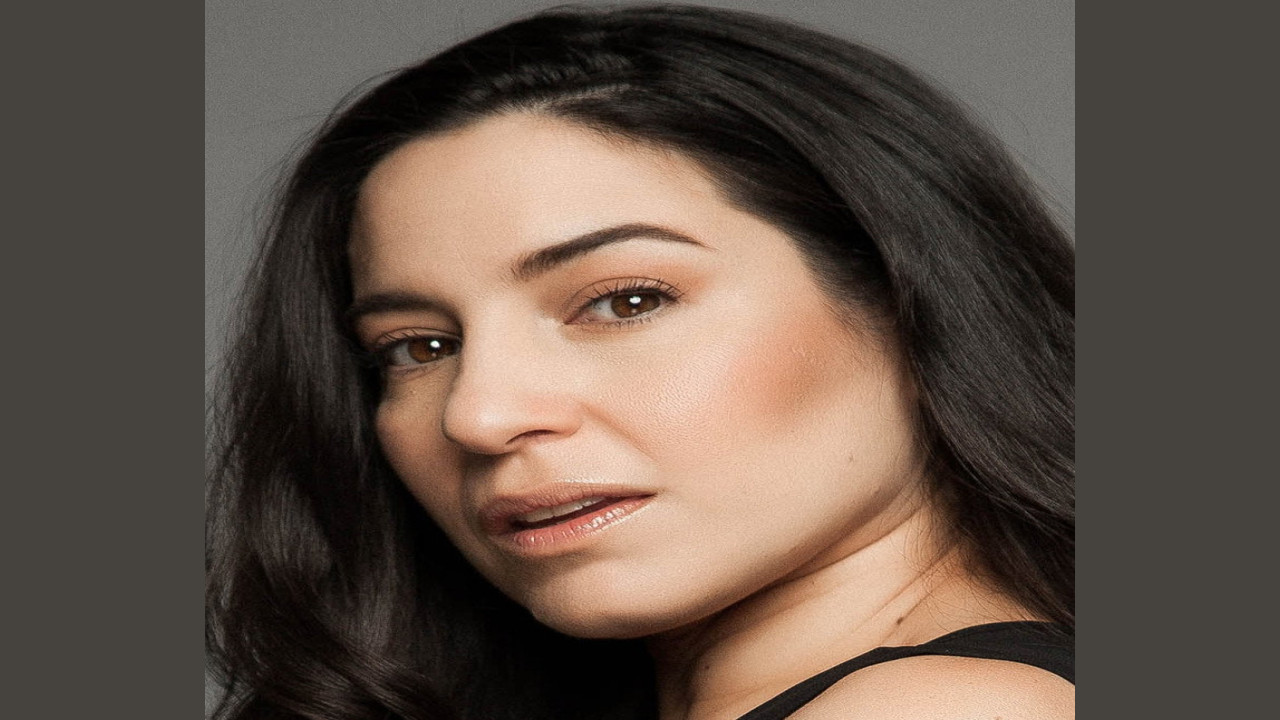 Tiaré Scanda (Actriz)