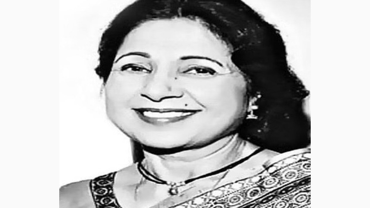Achala Sachdev (Actriz)