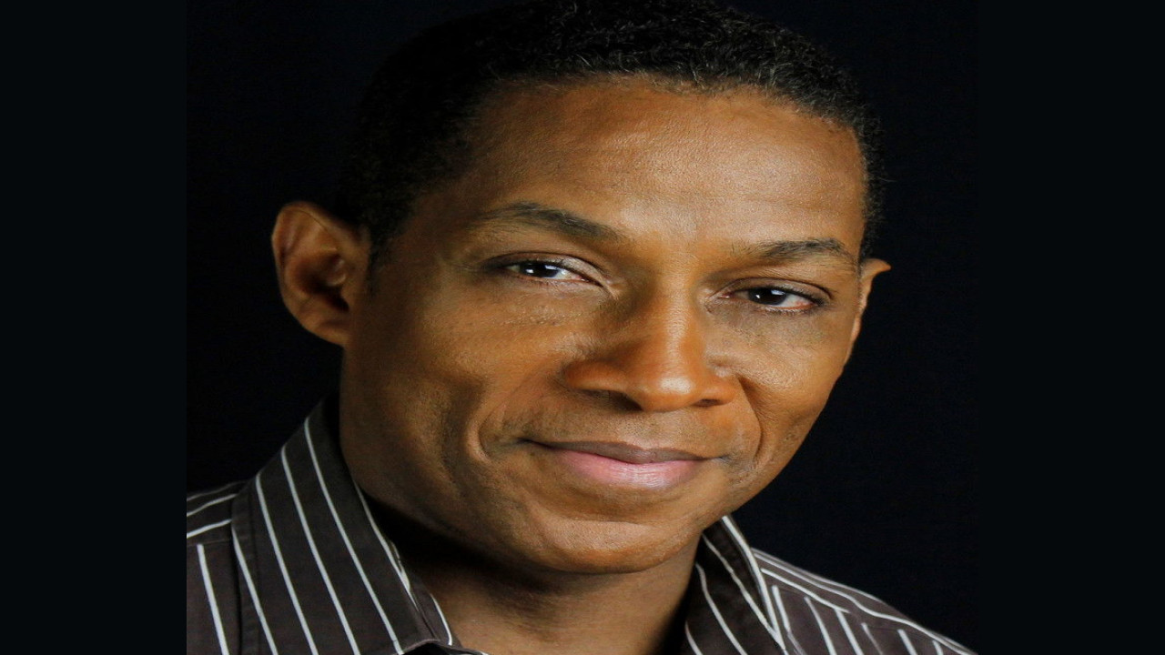 Cameron Arnett (Actor)